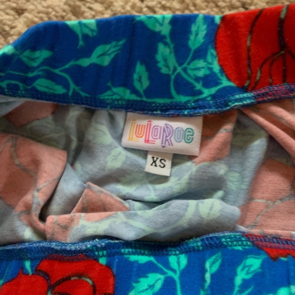 Vintage rose floral Madison - Picture 2 of 3